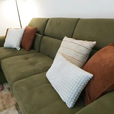 Apartment Point
