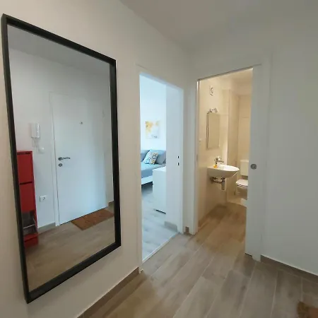 Point Apartment